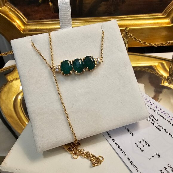 Emerald & Diamond 18 k Gold Lorique Necklace, Certificate of Authenticity - Picture 3 of 12